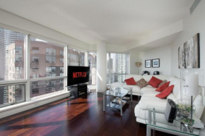 Modern large 1170 square feet two bedrooms and two bathrooms condo on Bay